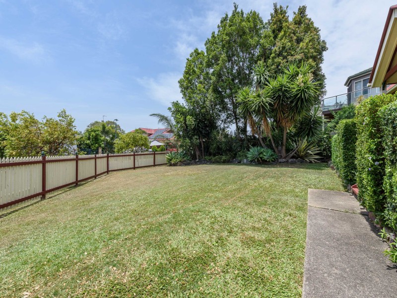 8 Siggies Place, Upper Coomera QLD 4209