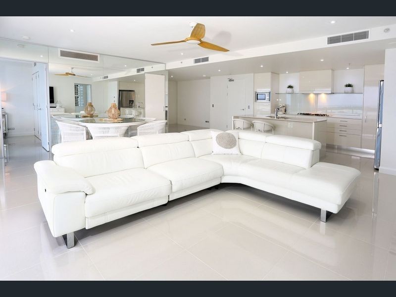 1502/230 Marine Parade, Labrador QLD 4215