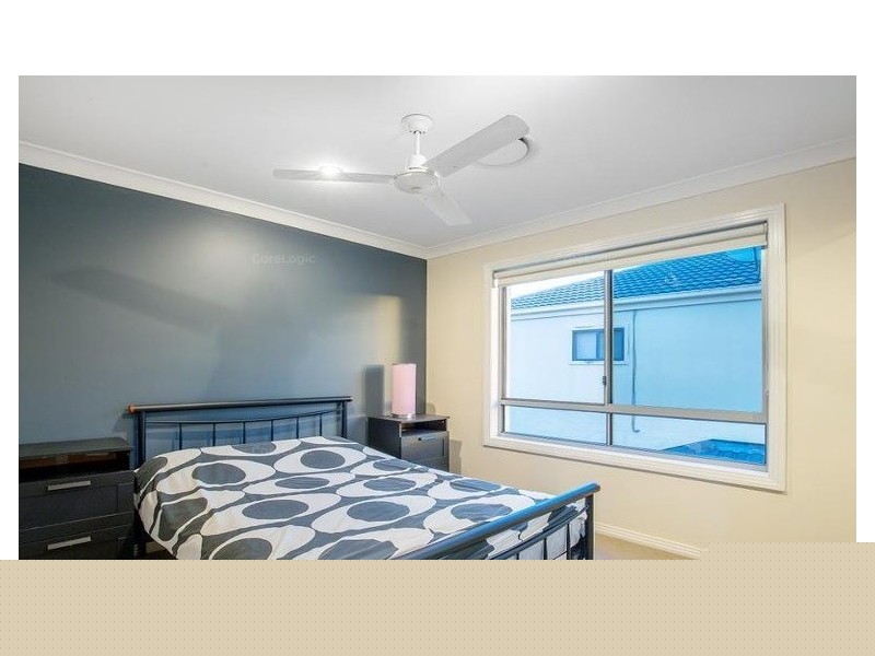 7 Zane Street, Molendinar QLD 4214