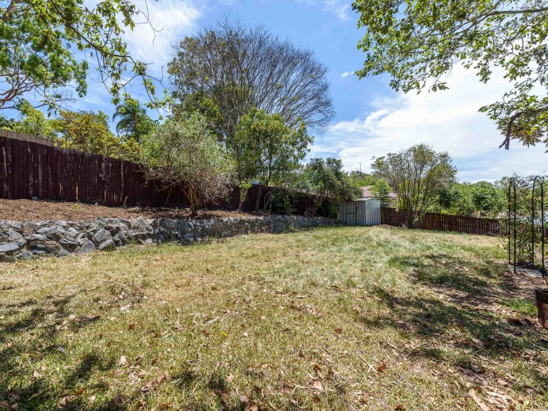 73 Lindfield Road, Helensvale QLD 4212