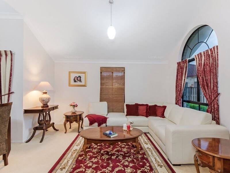19 Taroona Circuit, Oxenford QLD 4210