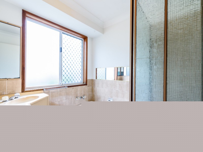 13 Footscray Court, Arundel QLD 4214