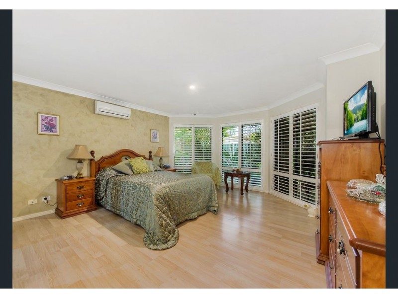 36 Brittany Drive, Oxenford QLD 4210