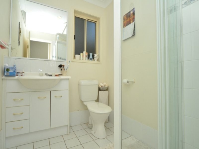 9/113 – 115 Arundel Drive, Arundel QLD 4214