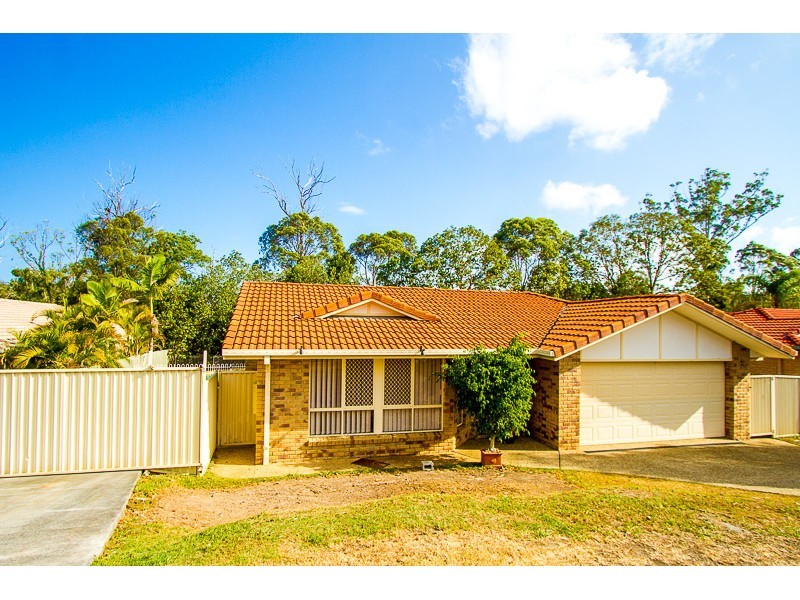 77 Henry Cotton Drive, Parkwood QLD 4214