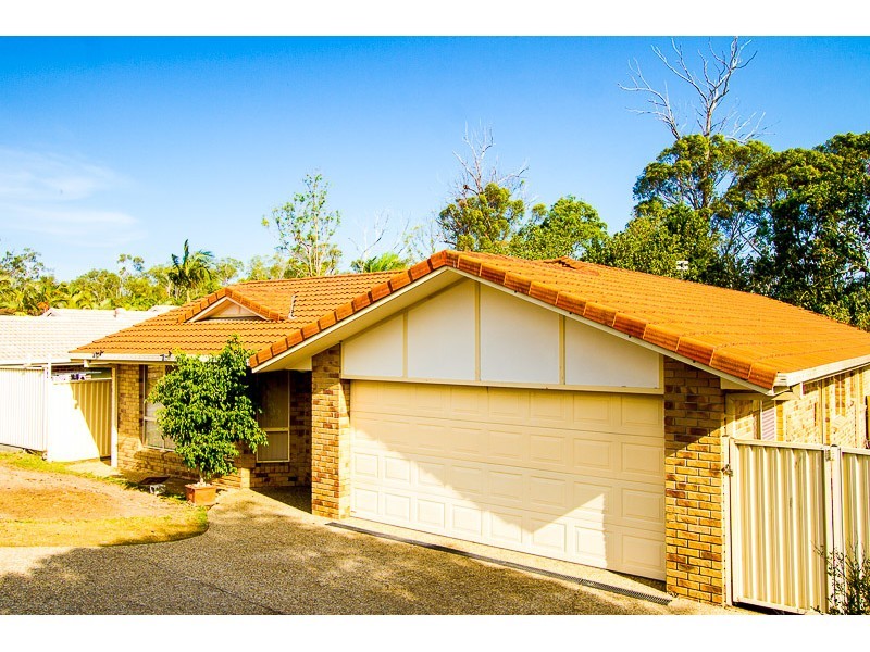 77 Henry Cotton Drive, Parkwood QLD 4214