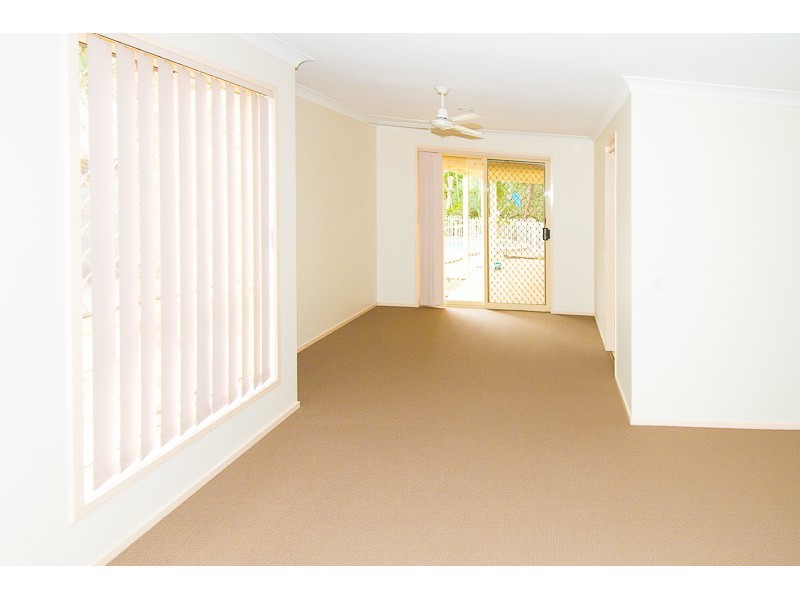 77 Henry Cotton Drive, Parkwood QLD 4214