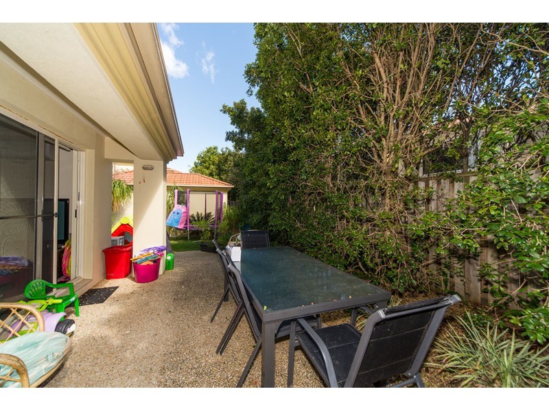 32/99 Heeb Street, Benowa QLD 4217