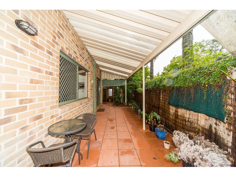 2/8 Billington Street, Labrador QLD 4215