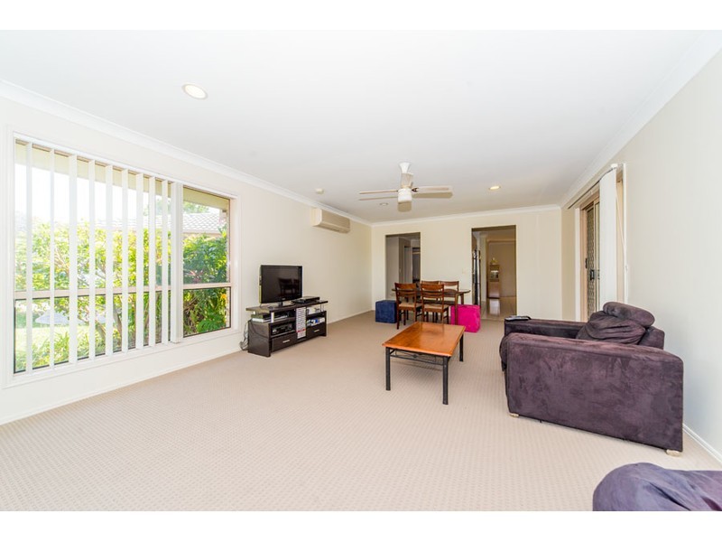 26 Crenshaw Court, Parkwood QLD 4214