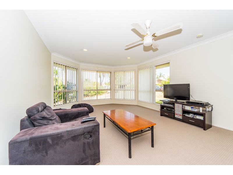 26 Crenshaw Court, Parkwood QLD 4214