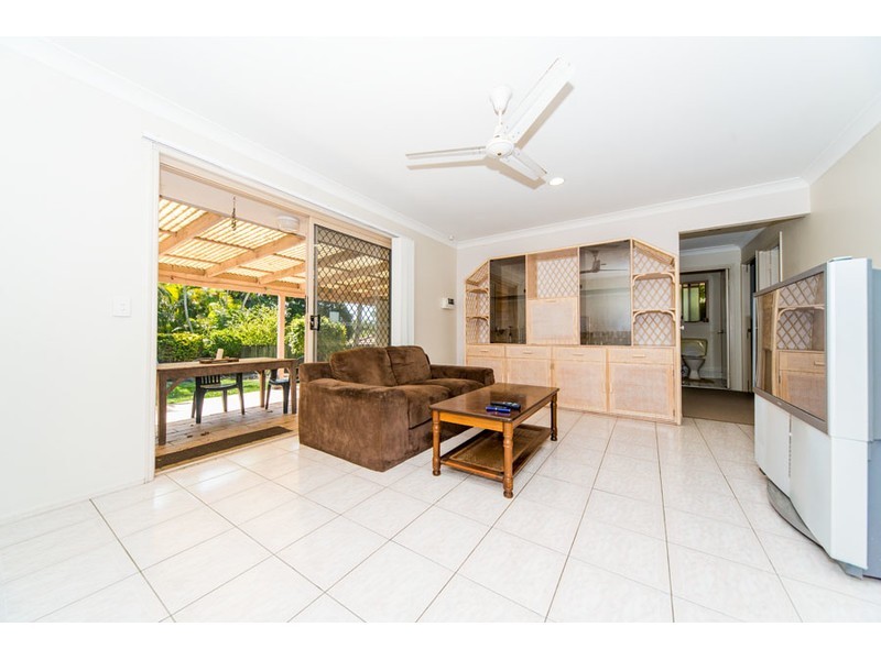 26 Crenshaw Court, Parkwood QLD 4214