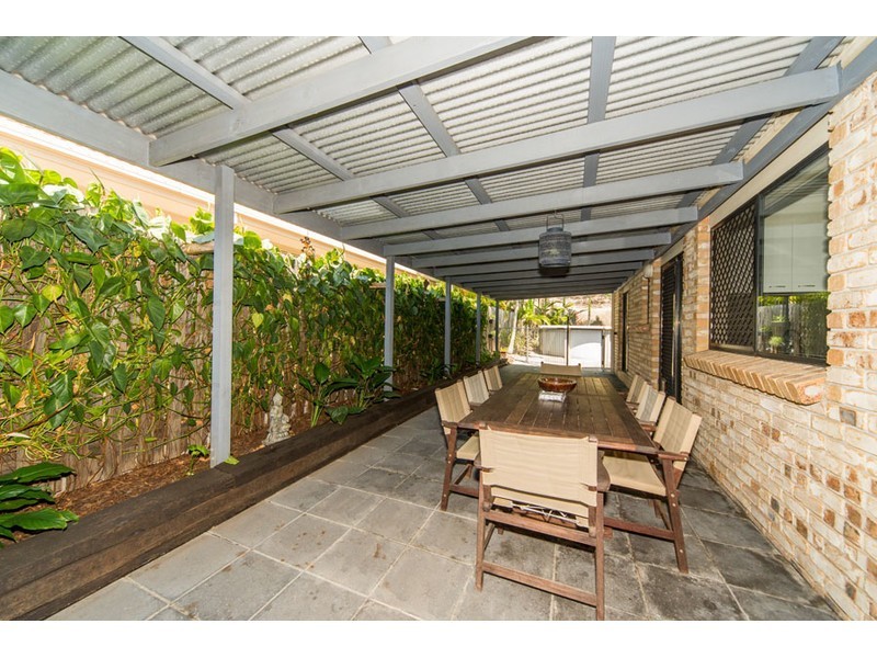 16 Drysdale Lane, Parkwood QLD 4214