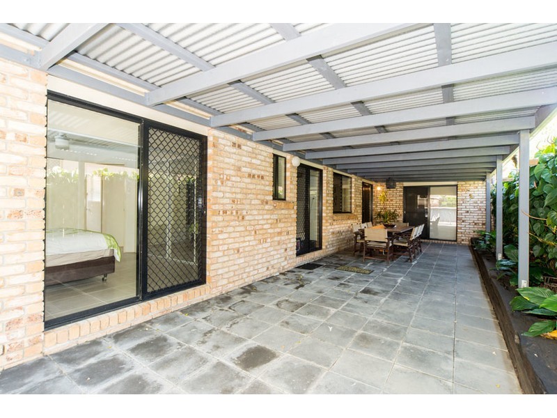 16 Drysdale Lane, Parkwood QLD 4214