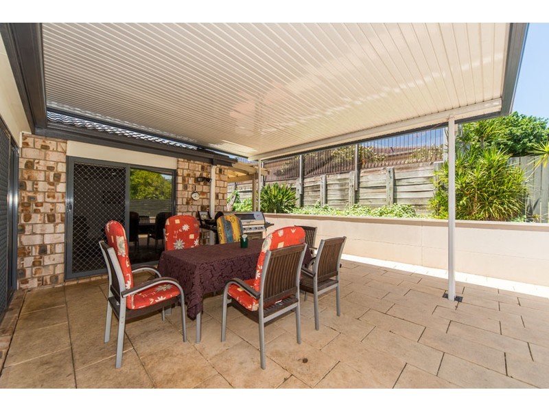 4 West Mountain Court, Parkwood QLD 4214