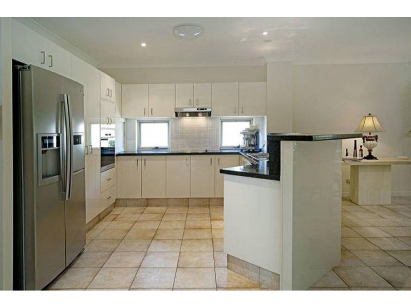 1605 Rosebank Way West, Hope Island QLD 4212