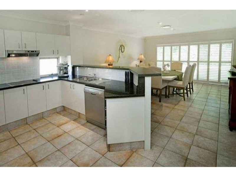 1605 Rosebank Way West, Hope Island QLD 4212