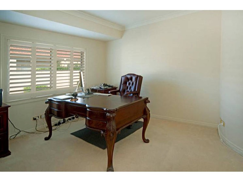 1605 Rosebank Way West, Hope Island QLD 4212