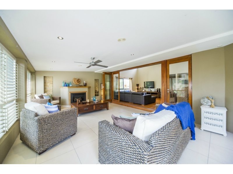 9 Evergreen Court, Parkwood QLD 4214