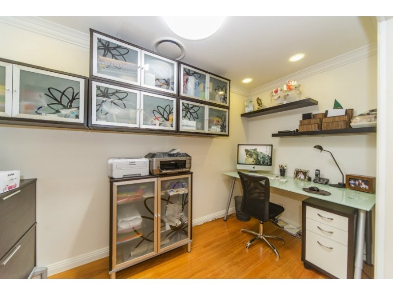 9 Evergreen Court, Parkwood QLD 4214