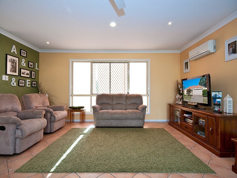 41 Tiger Drive, Arundel QLD 4214