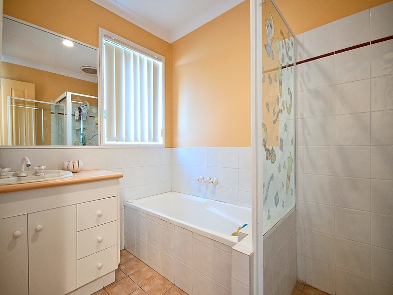 41 Tiger Drive, Arundel QLD 4214