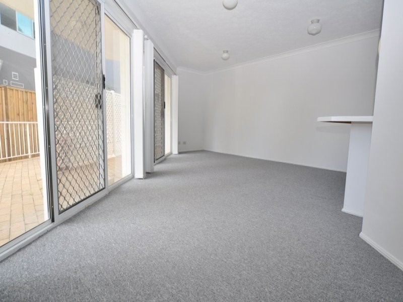 3/444 Marine Parade, Biggera Waters QLD 4216