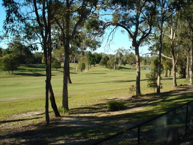 14 Ben Hogan Crescent, Parkwood QLD 4214