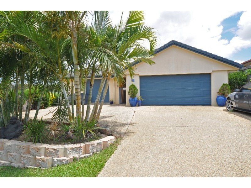 8 Sutton Court, Parkwood QLD 4214