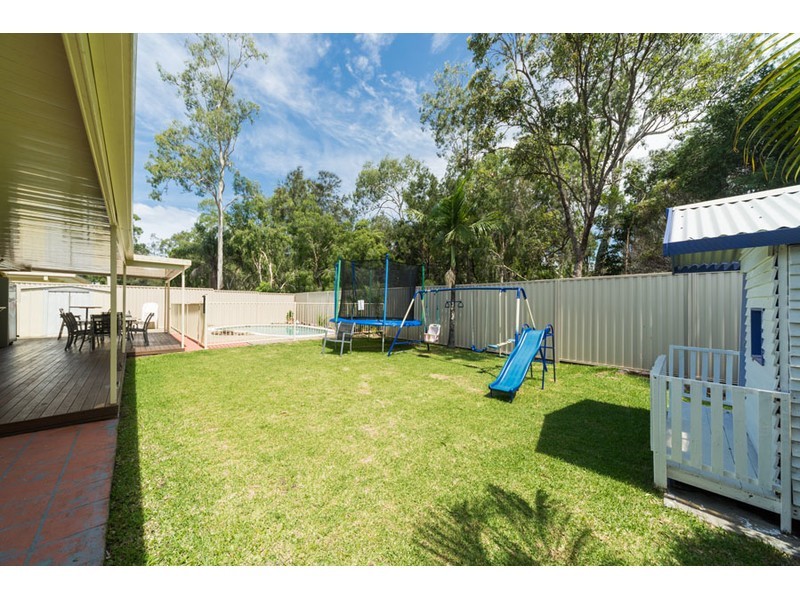 18 Floyd Court, Parkwood QLD 4214
