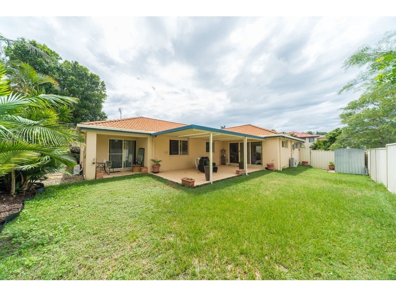 28 Ingles Circuit, Arundel QLD 4214