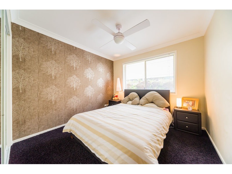 28 Ingles Circuit, Arundel QLD 4214