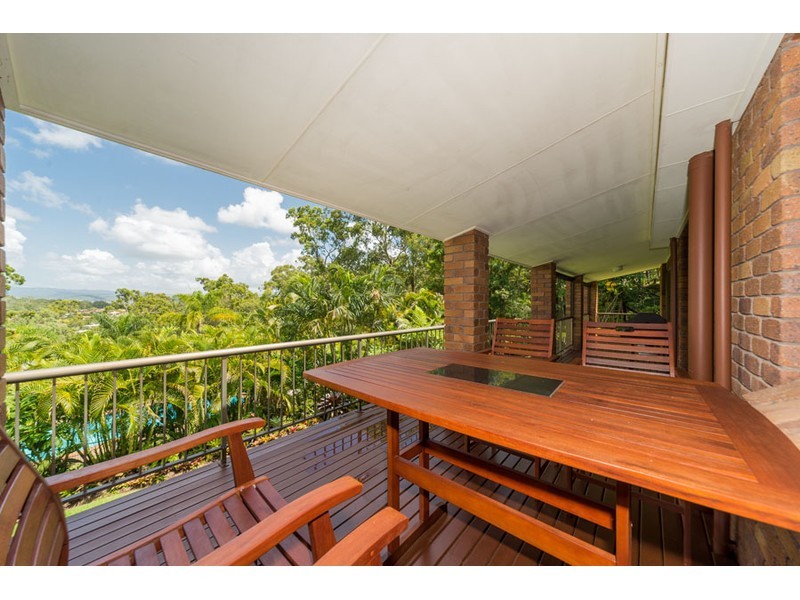 45 Uplands Drive, Parkwood QLD 4214