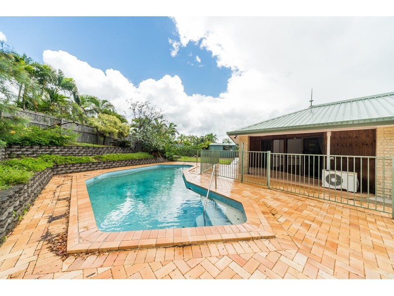 6 Rosebud Close, Parkwood QLD 4214