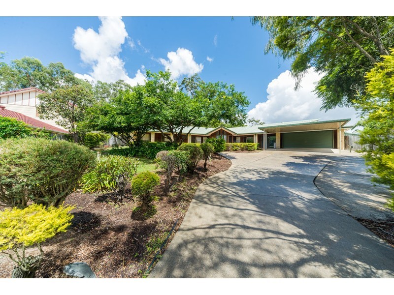 6 Rosebud Close, Parkwood QLD 4214