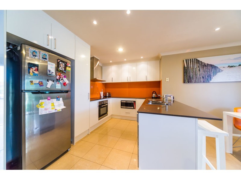24 Tiger Drive, Arundel QLD 4214