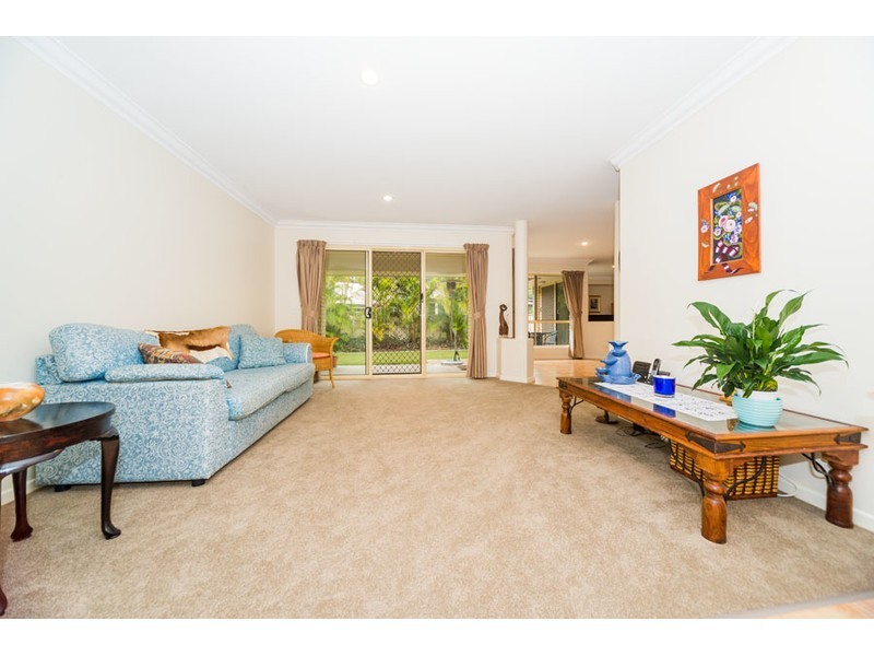 5 O’Brien Court, Arundel QLD 4214