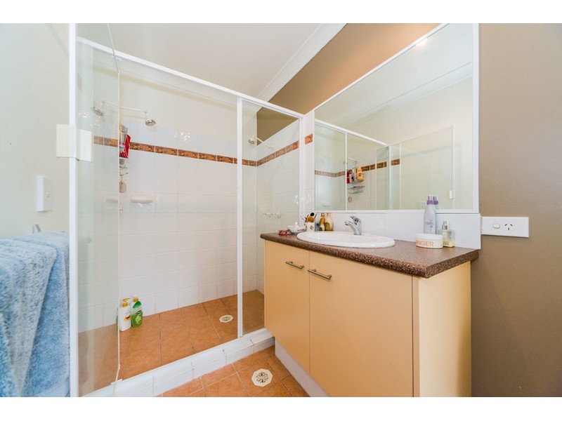 5 O’Brien Court, Arundel QLD 4214