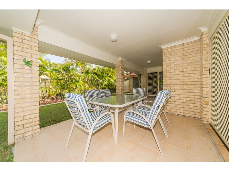 5 O’Brien Court, Arundel QLD 4214