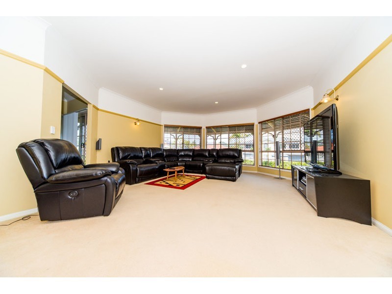 55 Arnold Palmer Drive, Parkwood QLD 4214