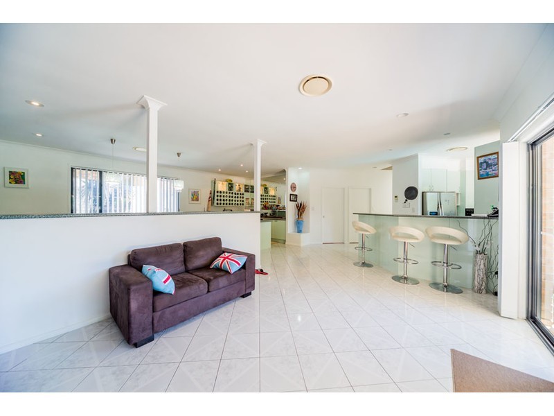 9 Portland Court, Parkwood QLD 4214