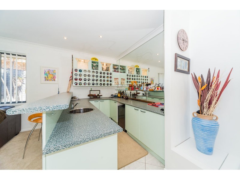 9 Portland Court, Parkwood QLD 4214