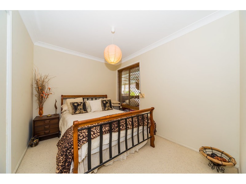 5 Clubhouse Drive, Arundel QLD 4214