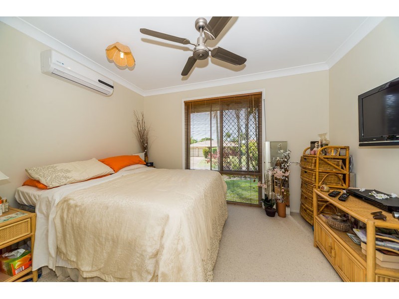5 Clubhouse Drive, Arundel QLD 4214