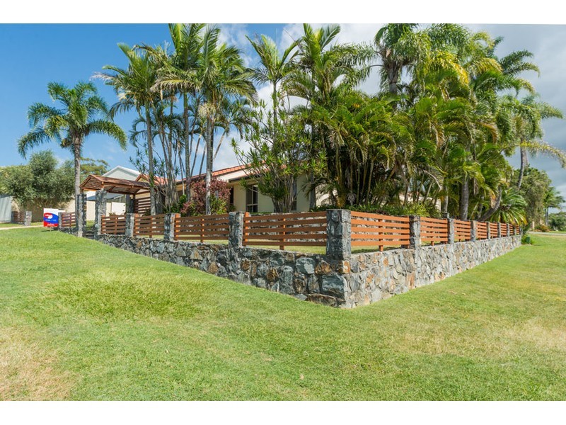 5 Clubhouse Drive, Arundel QLD 4214