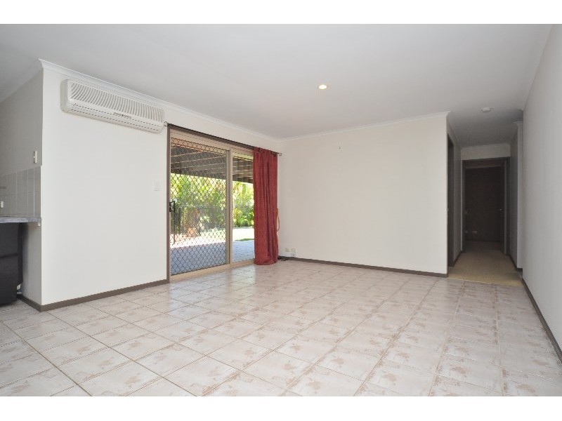 18 Castle Rock Street, Parkwood QLD 4214