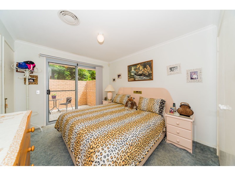 2/35 McMillan Street, Labrador QLD 4215