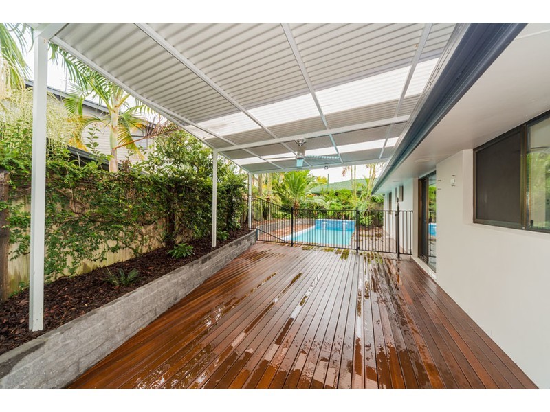 86 Benowa Road, Southport QLD 4215