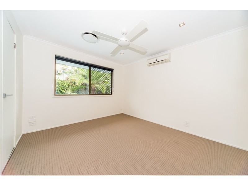 86 Benowa Road, Southport QLD 4215