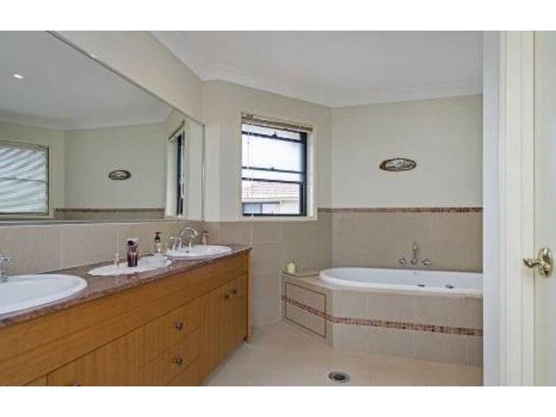 10/141 Cotlew Street, Ashmore QLD 4214